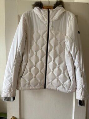 Roxy Women’s XL White DryFlight 20K Snowboard Ski Jacket Faux Fur Hood